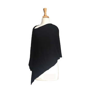 Ponchos: Black Poncho