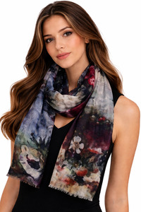 Fabric: Midnight Rose Reverie – Fine Merino Winter Scarf