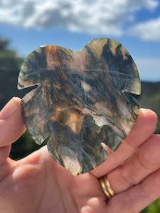 Moss Agate Monstera Leaf