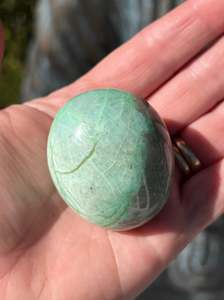 Green Moonstone/Garnierite Palm stone