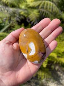 Mookaite Jasper Palm Stone