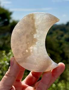 Agate: Druzy Agate Crescent Moon 3