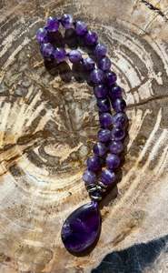 Pocket Mālā with Amethyst Beads