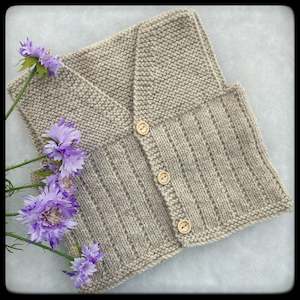 Knitting Patterns: Knitting pattern: Nate baby vest