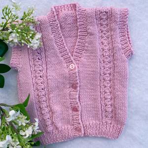 Baby Clothes 6 12 Months: Hayfield baby vest (6-12m)