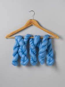 Dhg Fibres Yarns Felts Pre Felts Fabrics: DHG 70% Merino Wool 30% Tussah Silk Tops - 100gms