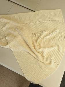 Baby Blanket 90cm X 115cm - 100% Merino wool