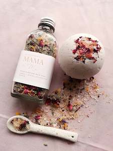Mama Me: Mama + Me - MINI Relax & Restore Bath Soak 100ml