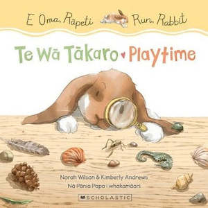 Child Gifts Under 30: Run, Rabbit: Playtime / E Oma, Rapeti: Te Wa Takaro Book