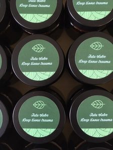 Products: Tutu Salve