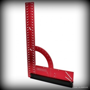 Measuring: Milescraft 300mm Square