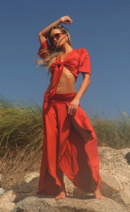 Products: Wide open Legs pants - Fiory Nativo International