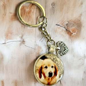 Custom Made Keychains Pendants Beads: "Remember me" - Keyring with your loved one's ashes and photo