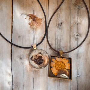 Keyrings, pendants, beads: Leather cord colour options