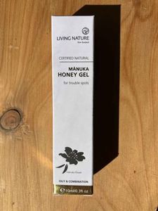 Products: Manuka Skin Gel 10ml