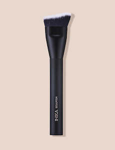 Inika Makeup: Inika Sculptor Brush