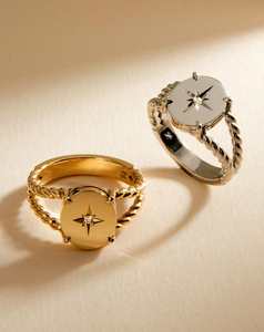 Rings: Knots Star Set Signet Ring