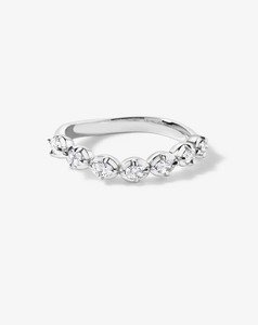 Wedding Bands: Oval Boussole Band