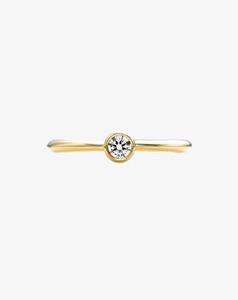 Classics Collection: Classic Brilliant Stacker Ring in Yellow Gold