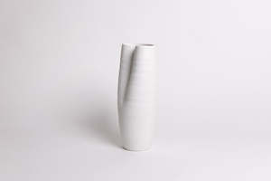 Vases: Vault Vase