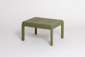Outdoor Furniture: Story Coffee Table