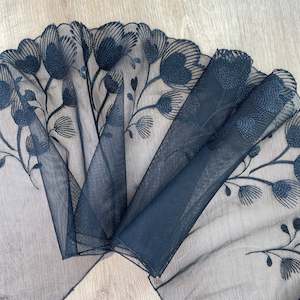 Embroidered Tulle ~ Black Heart (L+R)