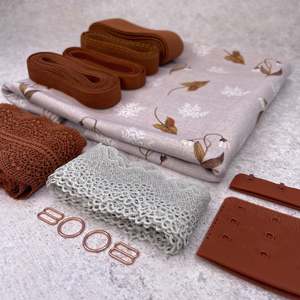 Limited Edition Kit ~ 'Snowdrop' ~ Lounge bra and briefs