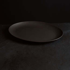 Dinnerware: NEW Otto 26cm Dinner plate-black - PRE-ORDER FOR LATE NOV