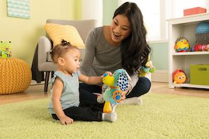 Lamaze: Lamaze Pupsqueak Clip On Toy