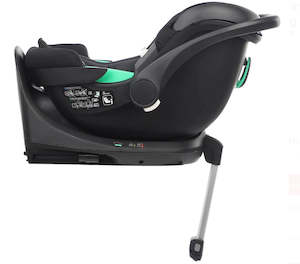 Car Seats Capsules: Phil &Teds alpha™ i-Size infant car seat (2023+) including isofix base.