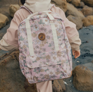 Travel Comfort Toys: Cry Wolf Knapsack School Bag
