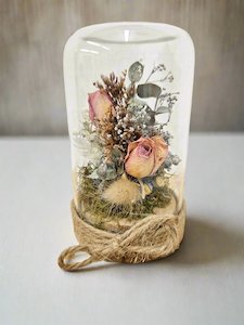 Dried Flowers: Dried Floral Dome