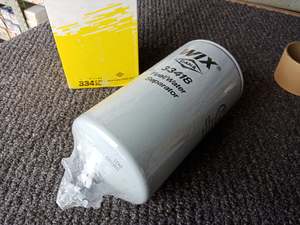 Fuel Filter: Freightliner Argosy, Century, Isuzu F Series Fuel Filter