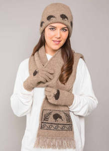 Gloves: P0SSUM & MERINO GLOVES WITH KIWI DESIGN KO52