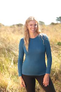 Womens Long Sleeve Tops: 100% MERINO WOMEN'S LONG SLEEVE CREW NECK TOP MADE IN NEW ZEALAND