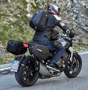 Locks Alarms: Givi Easylock Hardware