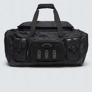 Panniers Bags Carry Cases: Oakley Urban Ruck RC Duffle Bag - 70L