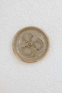 Decor: Medium Scallop Shell Incense Holder - Salt & Pepper Clear Glaze