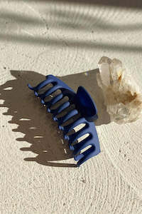 Hair Clips: Classic Claw Clip - Matte Navy