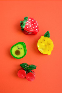 Mini Strawberry Clip