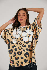 The Hibiscus tee leopard