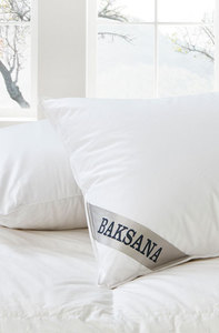 Baksana 95-5 Hungarian Goose Down and Feather Pillow