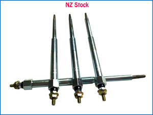 Nissan: 4 Glow Plugs for Nissan Navara Pathfinder R51 Pick Up X-Trail YD25 YD25DDTi 2.5L