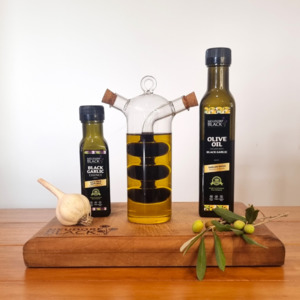 Neudorf Black: 2-in-1 Decanter Gift Set – Perfect for Gifting