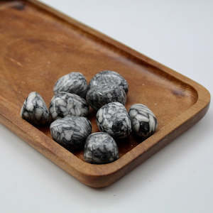 Crystal Creations: Pinolith