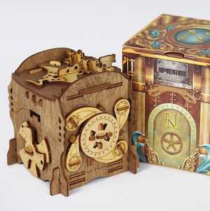 Puzzle Boxes: Cluebox - Escape Room in a Box. Captain's Nemo Nautilus