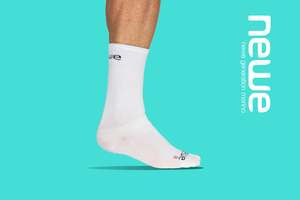 Accessories: newe Staple merino Sock - White & Black