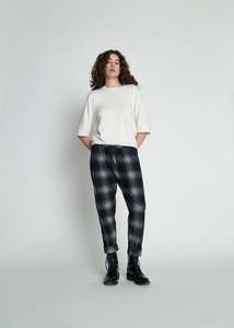 Sale: Sam Tee | Chalk