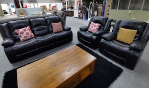 black leather: Larry Recliner Lounge Suite 1+1+3 with 4 Recliners from
