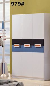 Strong 3 Door Wardrobe with High Gloss Finished Doors